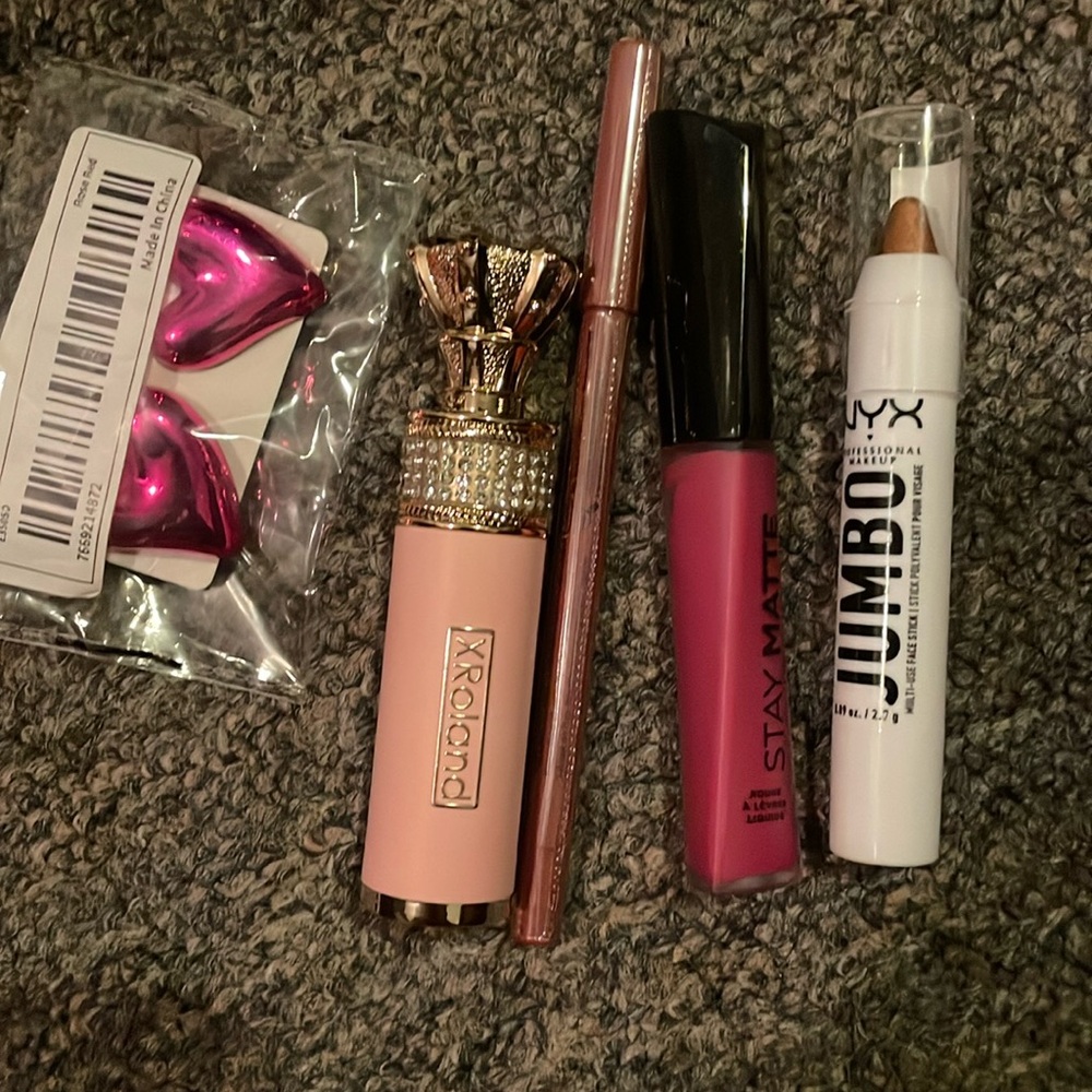 Five piece beauty bundle!